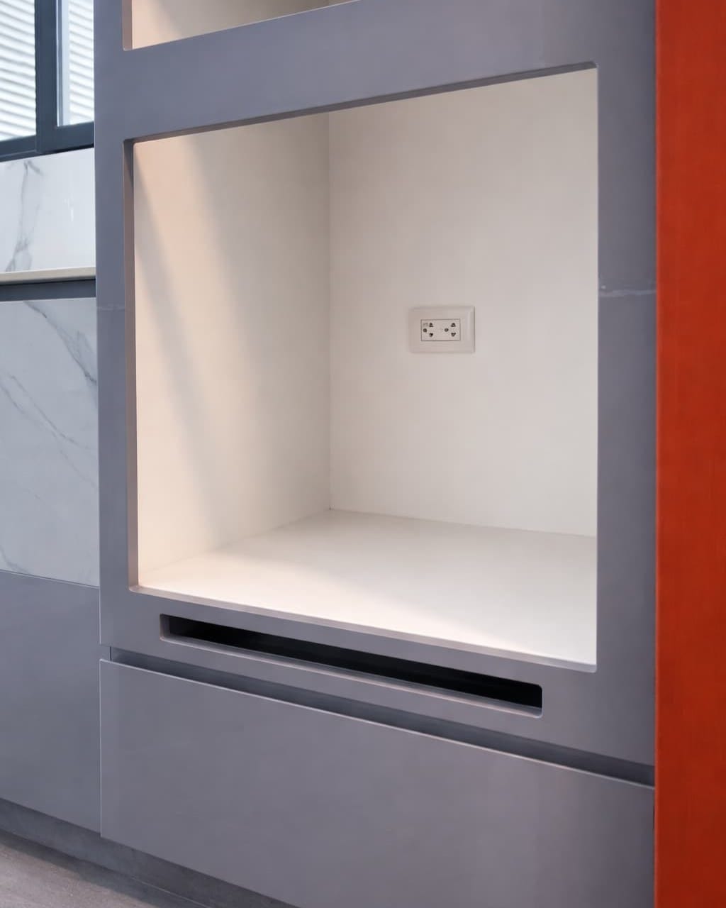 Torre de Horno en Melamina Minimalista